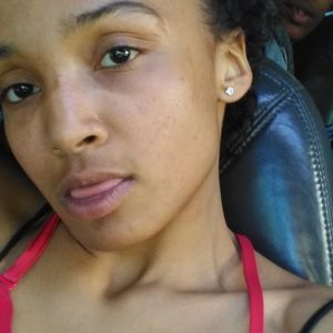 Meet your Posher, Julissa